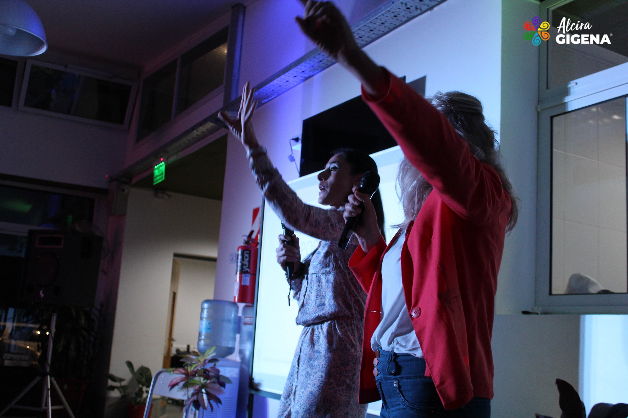 TALLER DE EMPODERAMIENTO Y AUTOESTIMA